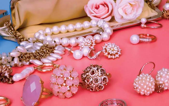 Price of Fashion jewelries