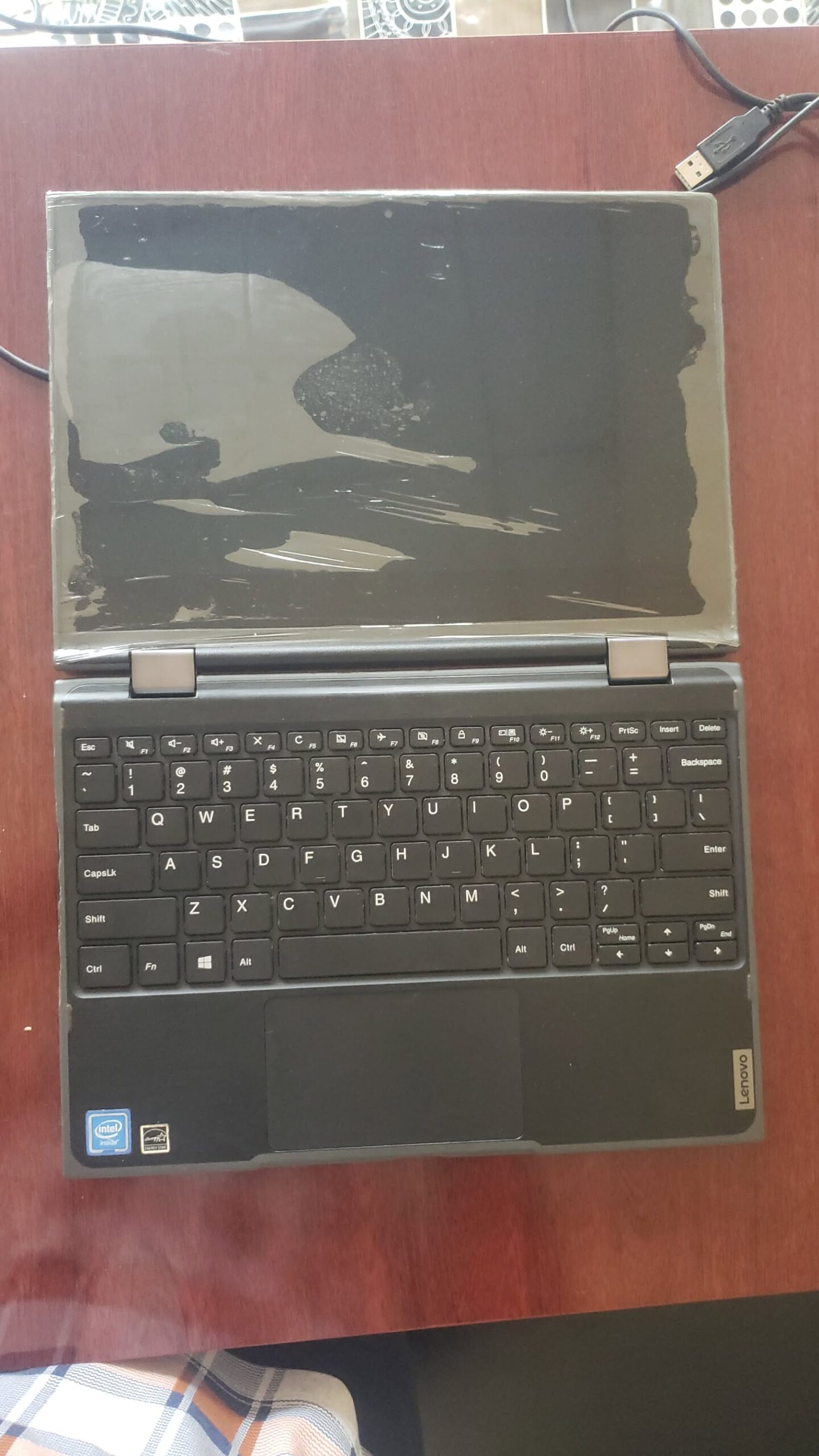 Versatile Lenovo Laptop (Intel Celeron N4100, 4GB RAM, 64GB eMMC) Touchscreen & Windows 10 Pro!